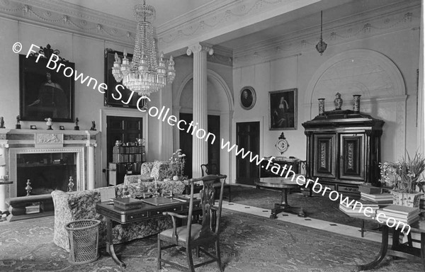 ABBEYLEIX HOUSE  DINING ROOM FROM ENTRANCE